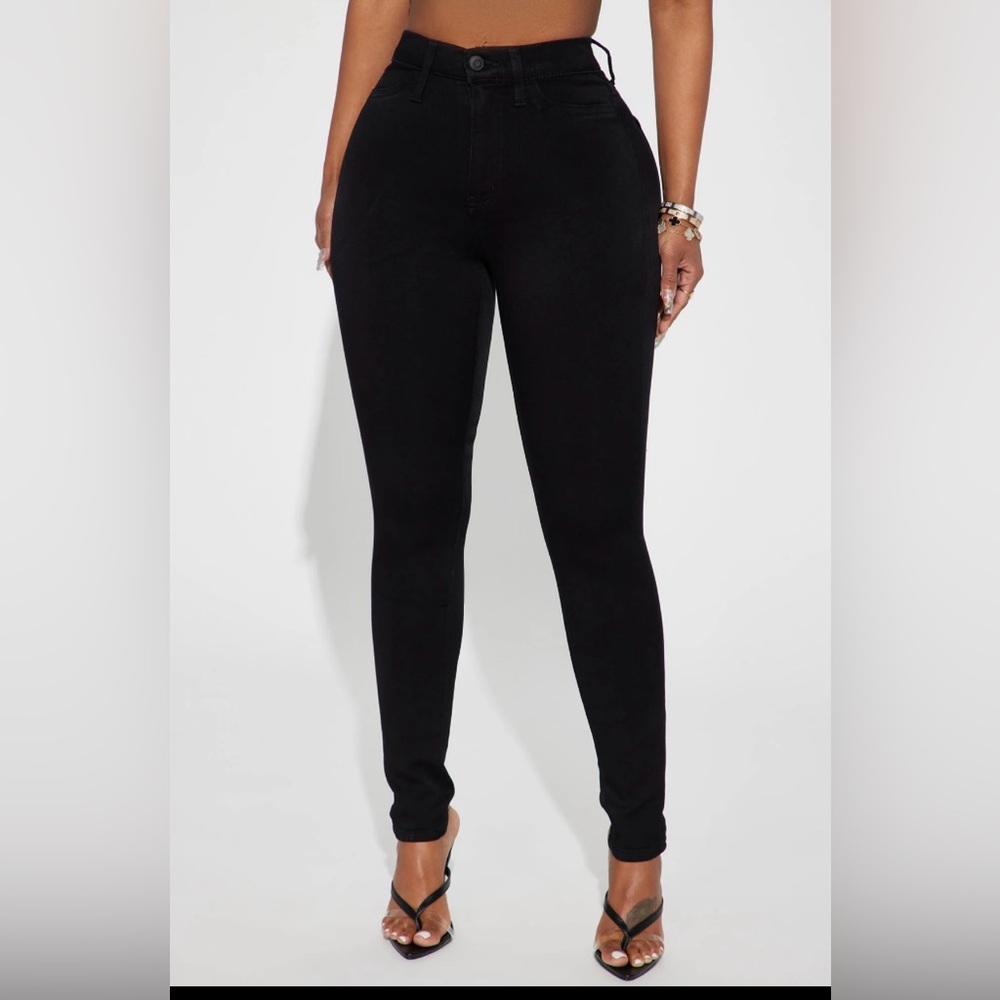 Nwt fashion nova soft skinny jeans 20